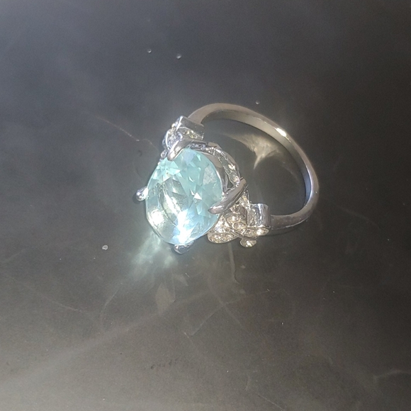 Silver ring - Picture 3 of 8